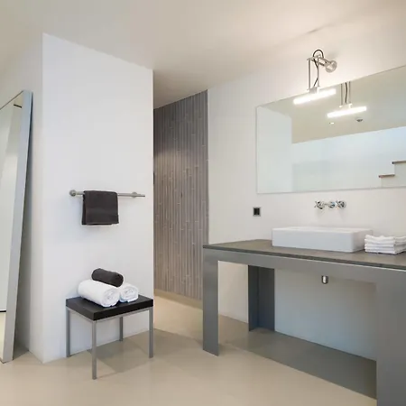 Stroom Szálloda 4*